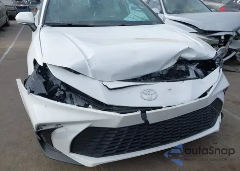 2025 Toyota Camry Se z USA, uszkodzony, nr VIN 4T1DAACK2SU527868